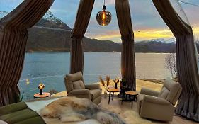 Lofoten Glampingdome